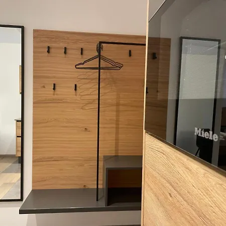 Hauszeit شقة هاوس إم إنيستال