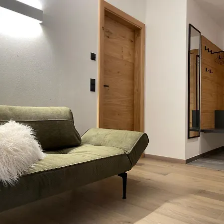 Hauszeit Apartment