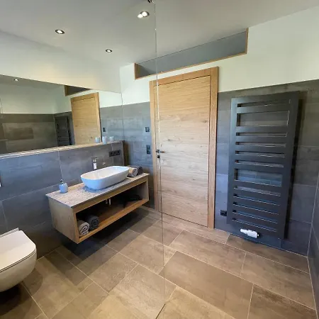 Hauszeit Apartment Haus im Ennstal